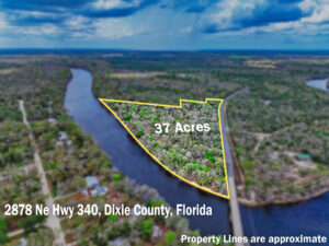 Bob’s River Place on the Suwannee River Hits Market: 37 Acres with Nearly Half-Mile River Frontage, Lodge & Water Rights